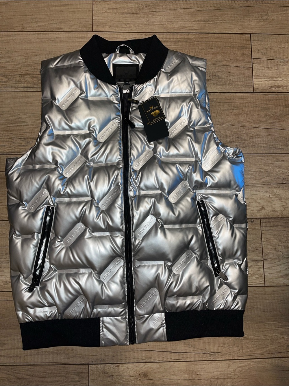 Bertigo Metalic Silver Down Fill Quilted Puffer Vest Full Zip PiB Knit NET